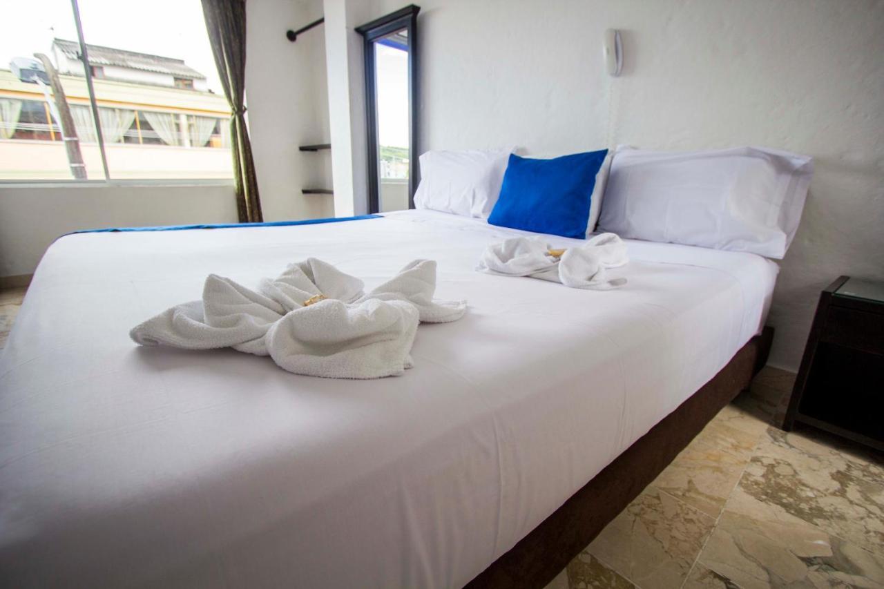 Blue Star Hotel Melgar Exterior foto