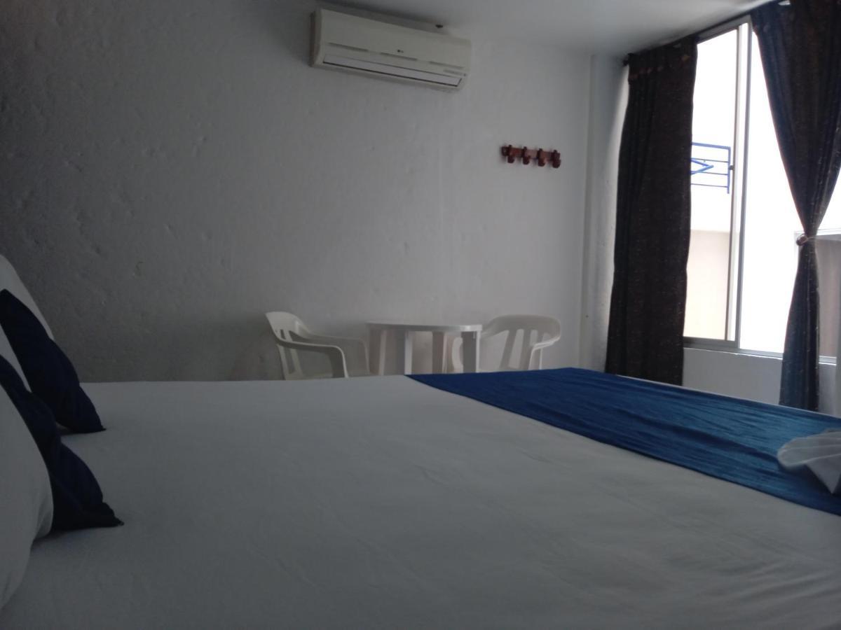 Blue Star Hotel Melgar Exterior foto